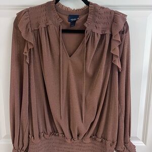 Daytrip Large Metallic Ruffle Mesh Blouse